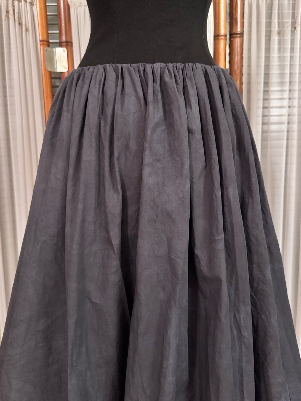 Shareen Collections Gray Cotton Bubble Midi Skirt - Picture 6 of 9